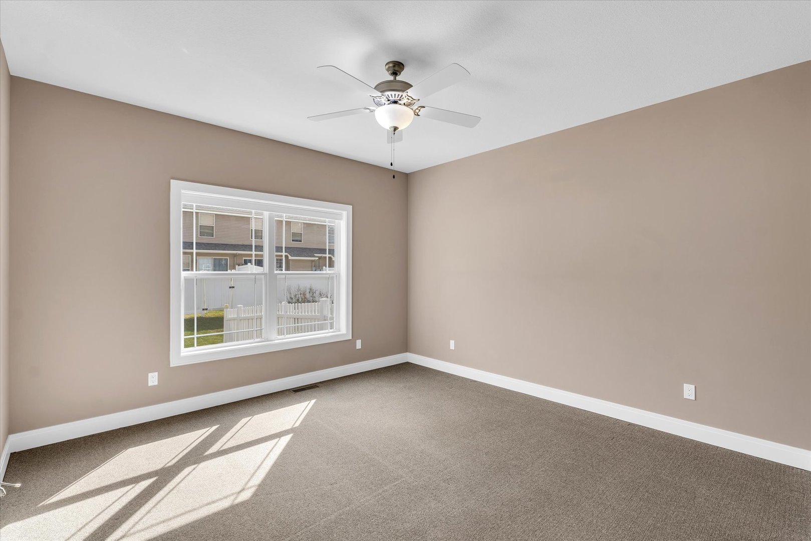 3409 Boulder Ridge Drive Champaign, IL 61822 - Photo 16 of 40 Gallery Image 16