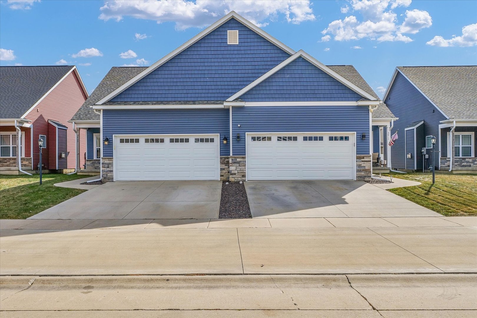 3409 Boulder Ridge Drive Champaign, IL 61822 - Photo 2 of 40 Gallery Image 2