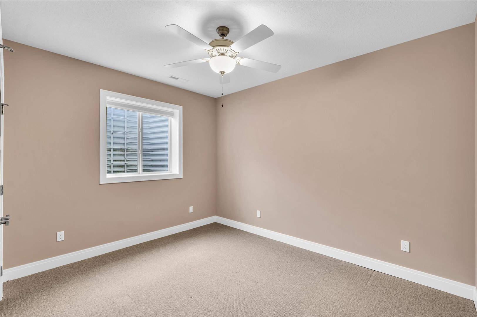 3409 Boulder Ridge Drive Champaign, IL 61822 - Photo 33 of 40 Gallery Image 33
