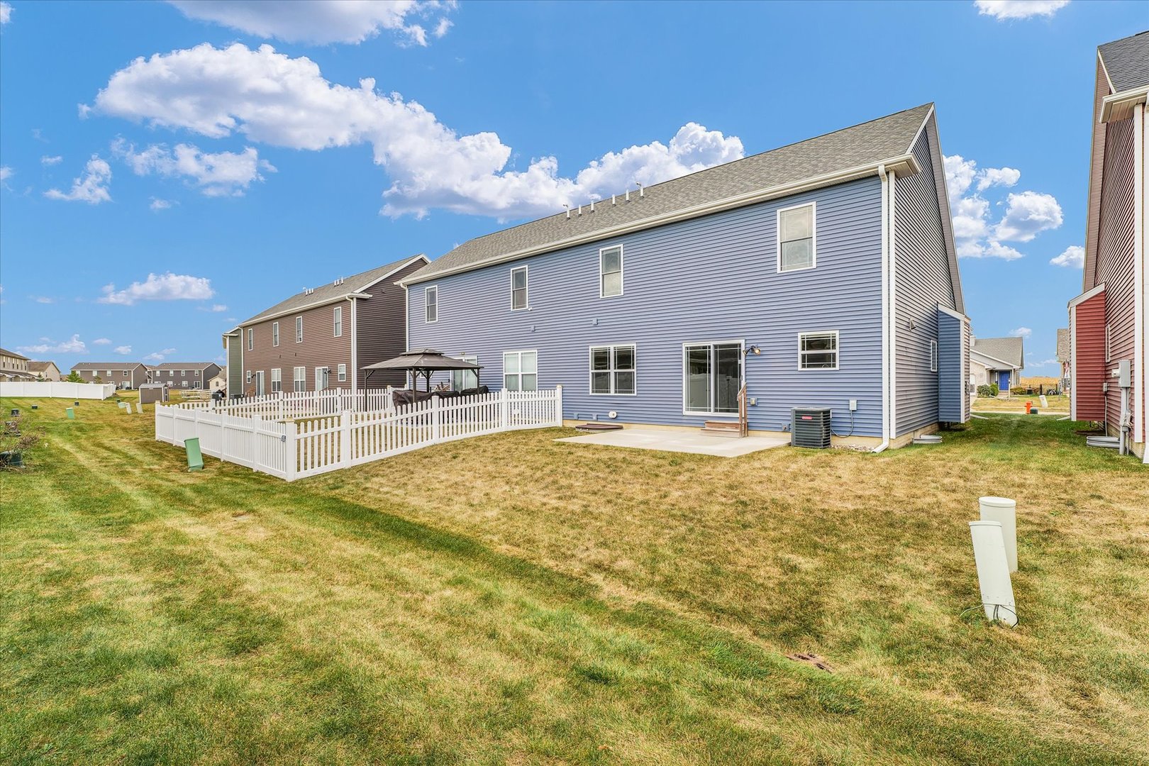 3409 Boulder Ridge Drive Champaign, IL 61822 - Photo 37 of 40 Gallery Image 37