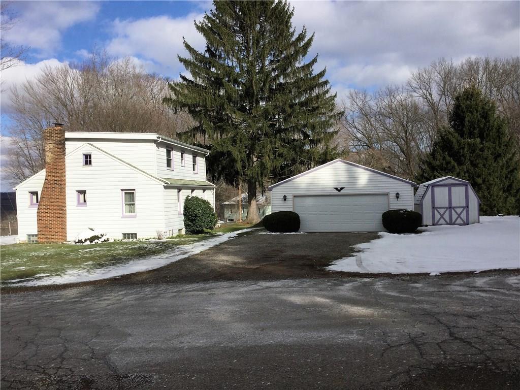 247 Highland View Road New Castle, PA 16101 - Photo 2 of 21 Mountain View Road Entrance