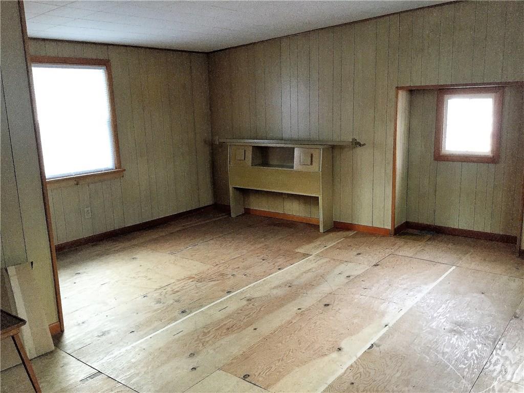 247 Highland View Road New Castle, PA 16101 - Photo 15 of 21 Den