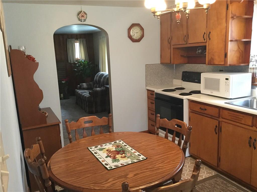 247 Highland View Road New Castle, PA 16101 - Photo 5 of 21 Eat In Kitchen