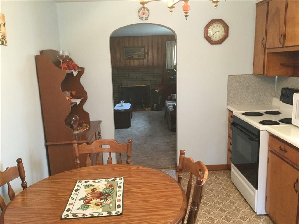 247 Highland View Road New Castle, PA 16101 - Photo 6 of 21 Eat In Kitchen