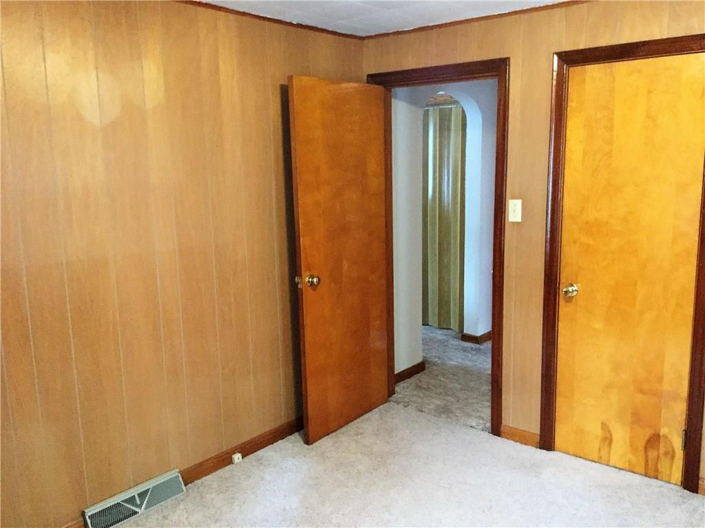 247 Highland View Road New Castle, PA 16101 - Photo 9 of 21 Main Floor Bedroom