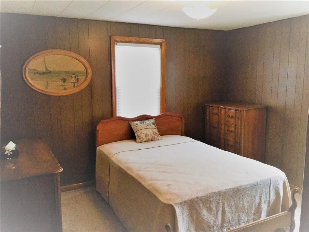 247 Highland View Road New Castle, PA 16101 - Photo 10 of 21 Main Floor Bedroom
