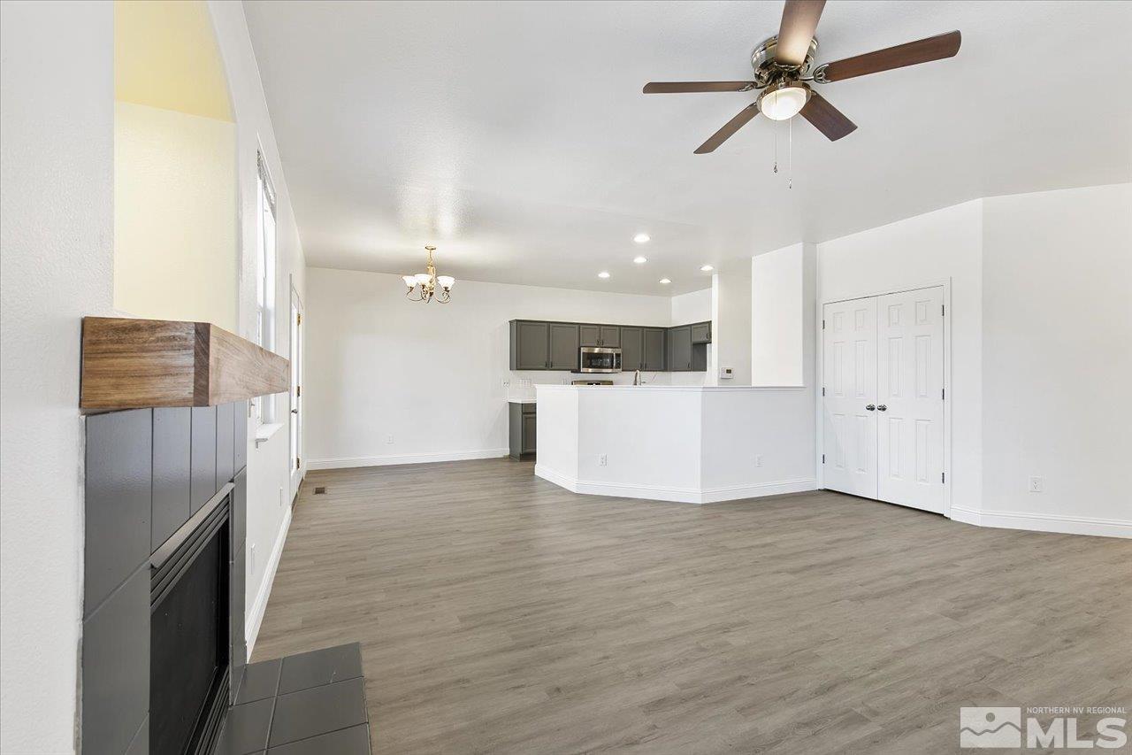 9810 Silver Desert Way Reno, NV 89506 - Photo 5 of 30 Photo 5