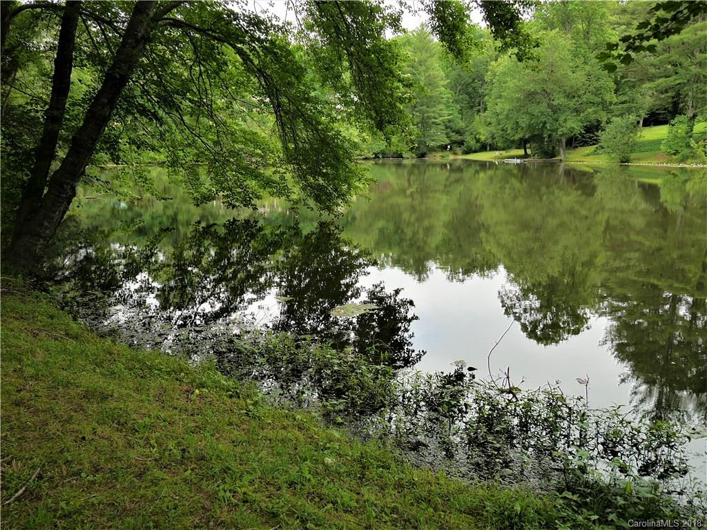 28 Country Road Hendersonville, NC 28791 - Photo 29 of 33 Gallery Image 29