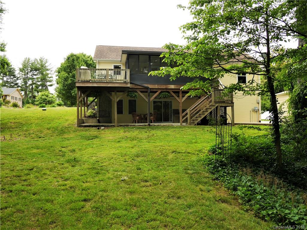 28 Country Road Hendersonville, NC 28791 - Photo 31 of 33 Gallery Image 31
