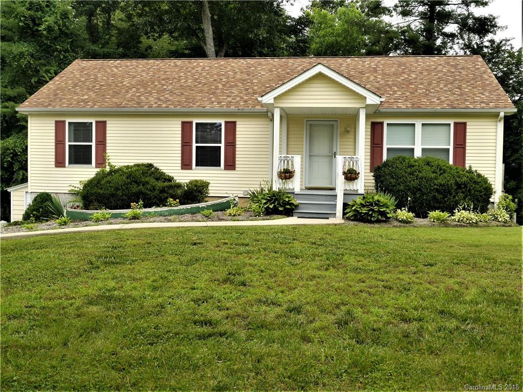 28 Country Road Hendersonville, NC 28791 - Photo 33 of 33 Gallery Image 33
