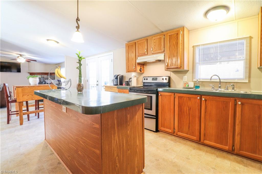 229 Monarch Road Summerfield, NC 27358 - Photo 7 of 40 Gallery Image 7