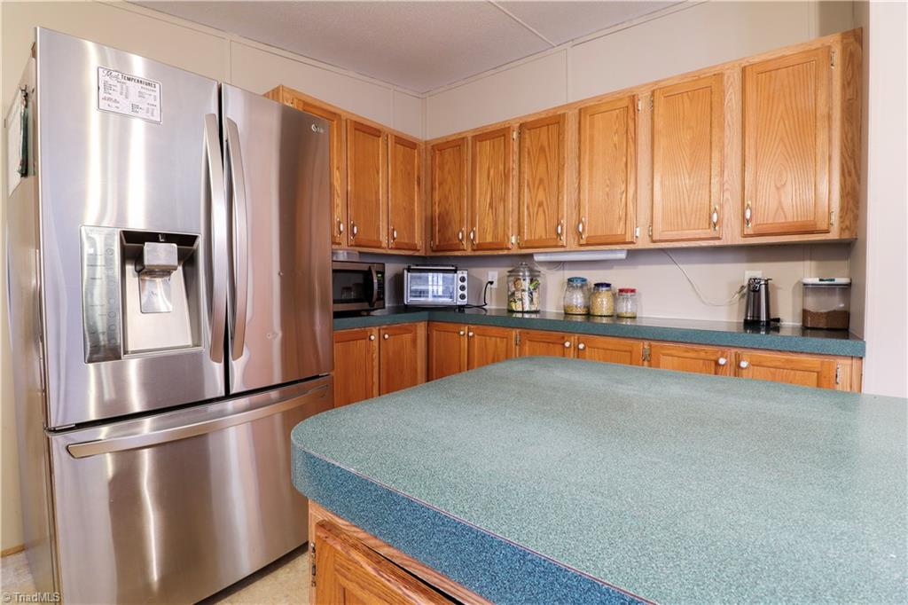 229 Monarch Road Summerfield, NC 27358 - Photo 10 of 40 Gallery Image 10