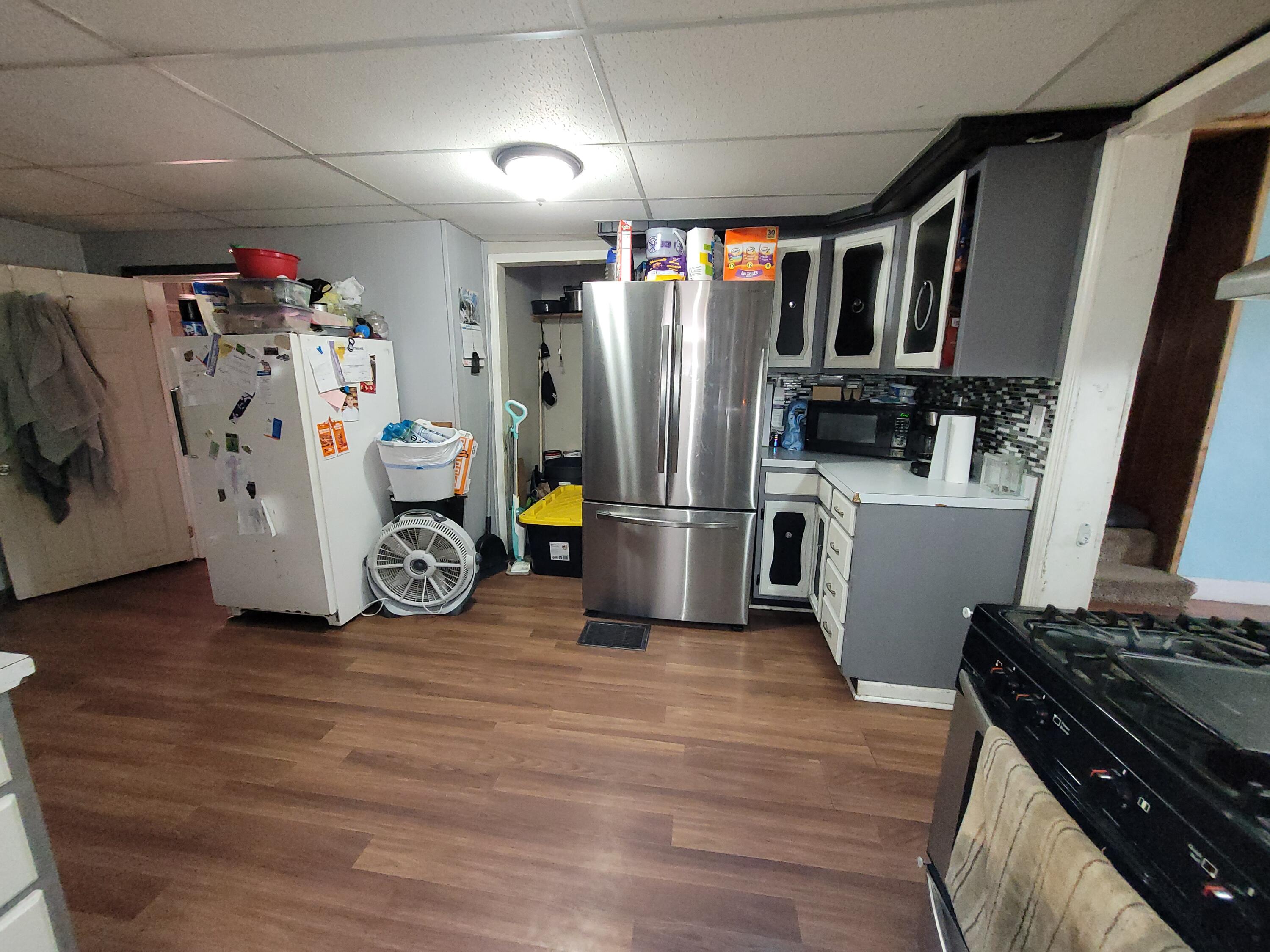 322 West Street Three Rivers, MI 49093 - Photo 5 of 22 20240319_162151