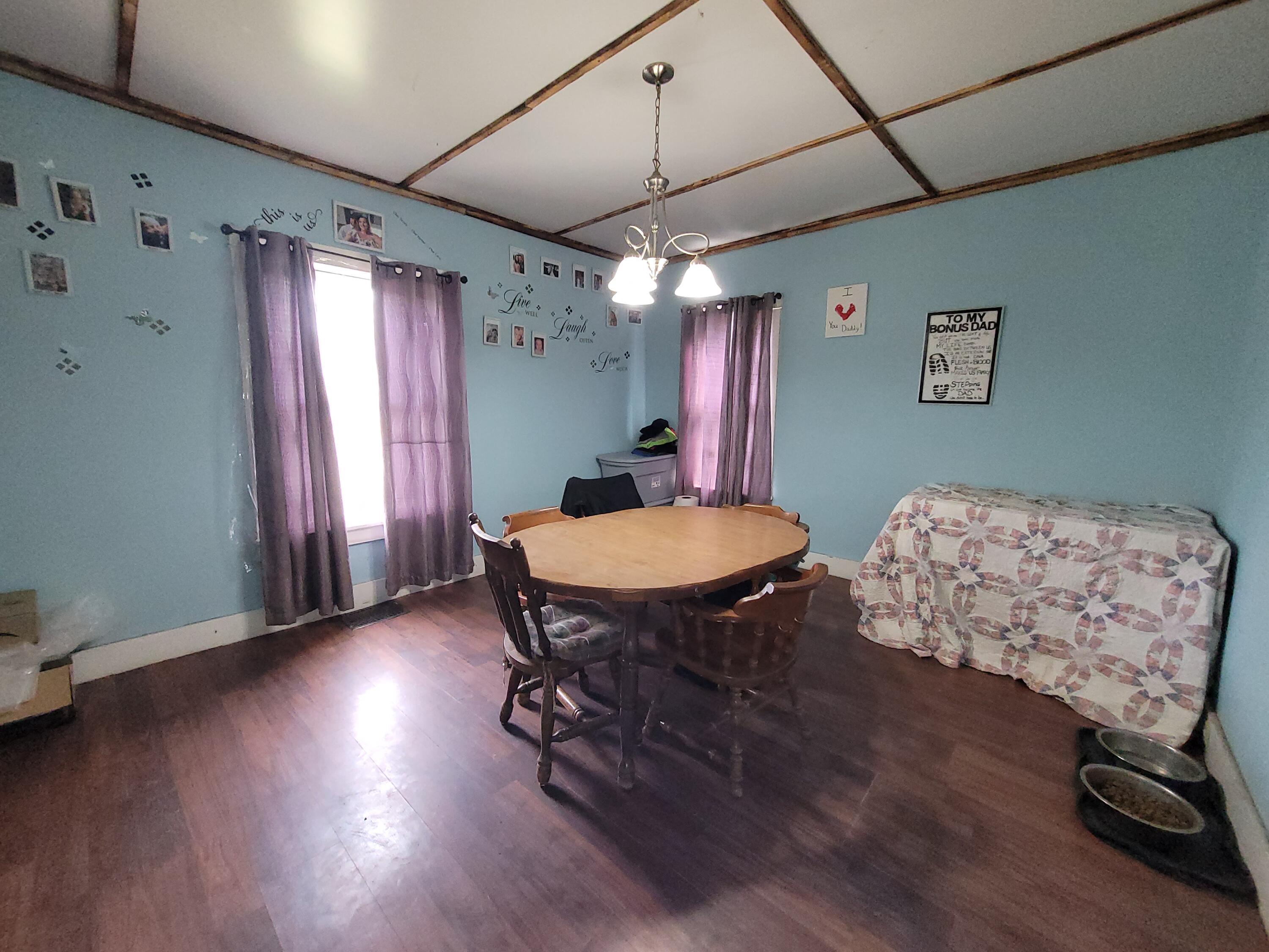 322 West Street Three Rivers, MI 49093 - Photo 9 of 22 20240319_162050