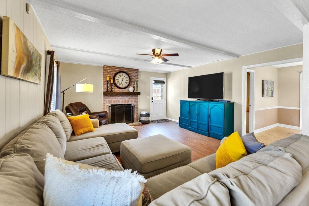 2038 Fox Run Road Burlington, NC 27215 - Photo 5 of 36 Gallery Image 5