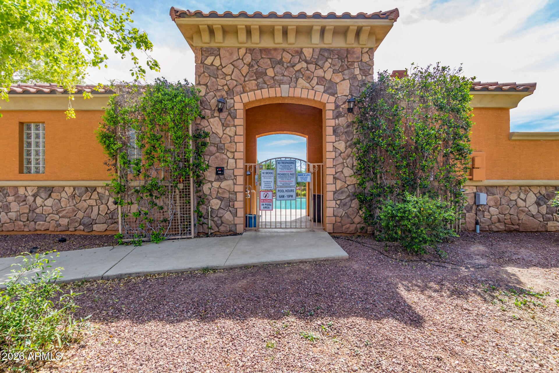 883 South Pheasant Drive Gilbert, AZ 85296 - Photo 28 of 29 39 - Pheasant