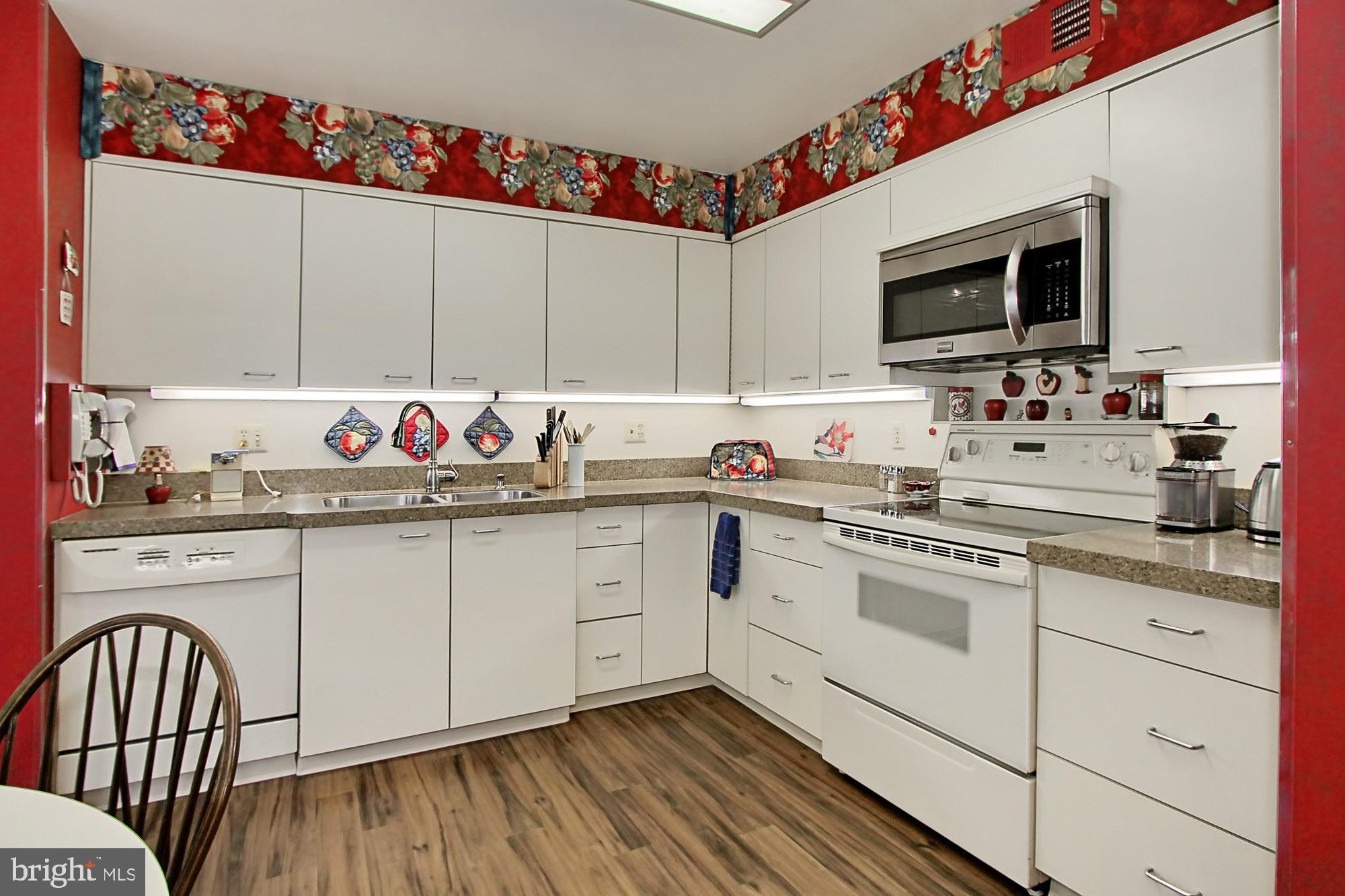 8330 Wickham Road Springfield, VA 22152 - Photo 14 of 41 Gallery Image 14