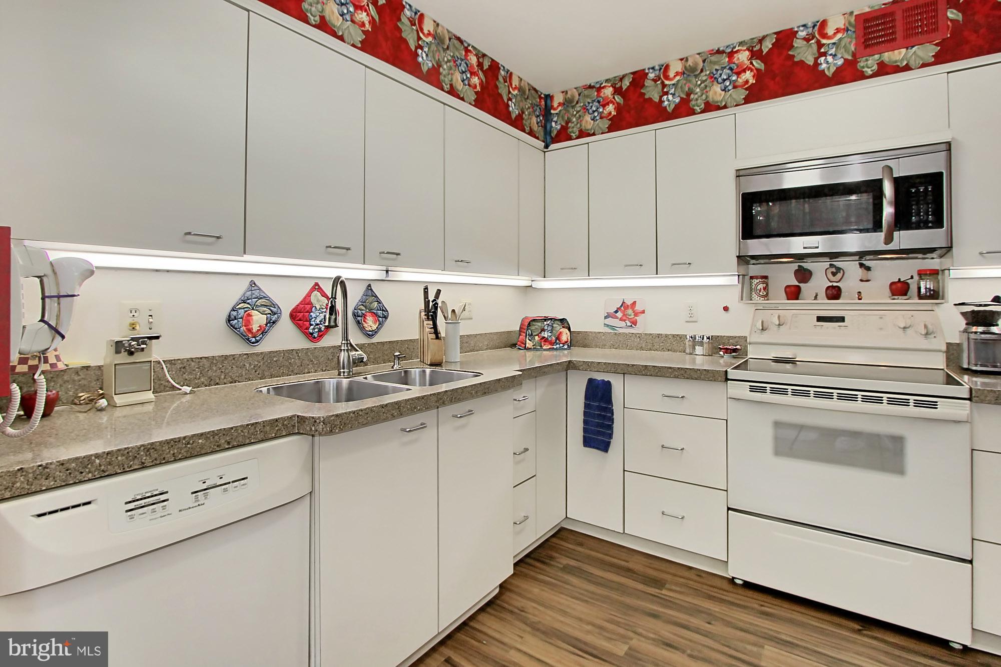 8330 Wickham Road Springfield, VA 22152 - Photo 16 of 41 Gallery Image 16