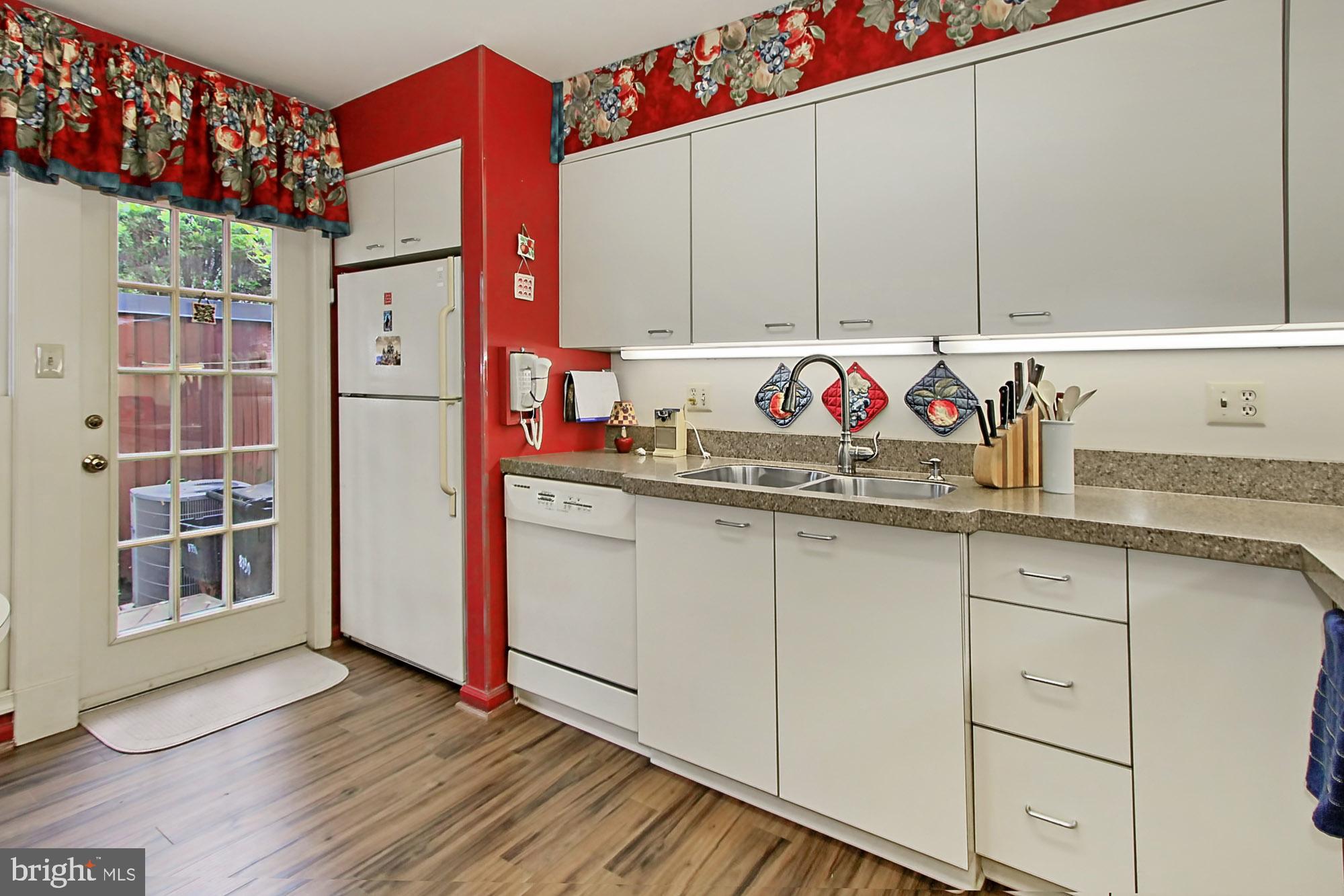 8330 Wickham Road Springfield, VA 22152 - Photo 18 of 41 Gallery Image 18