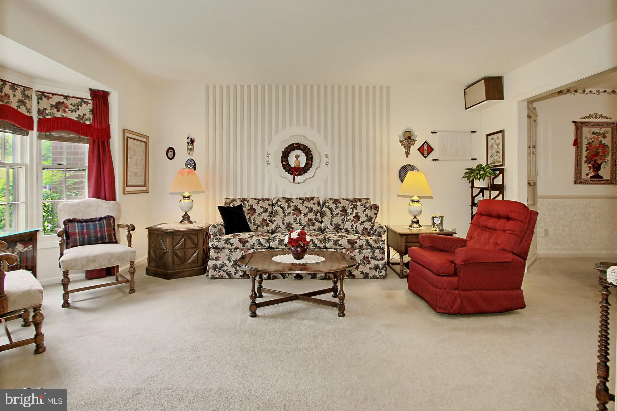 8330 Wickham Road Springfield, VA 22152 - Photo 8 of 41 Gallery Image 8