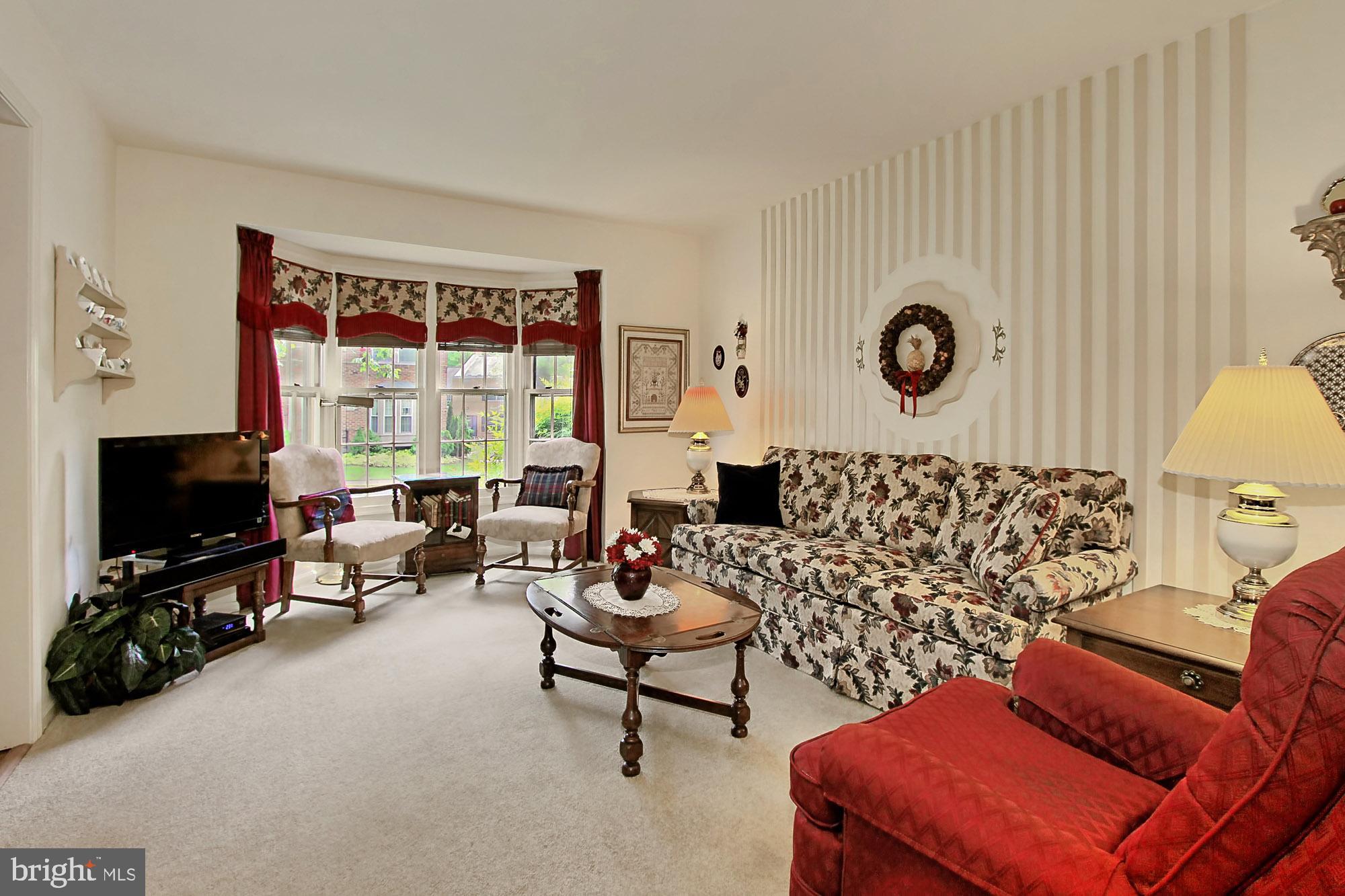 8330 Wickham Road Springfield, VA 22152 - Photo 9 of 41 Gallery Image 9