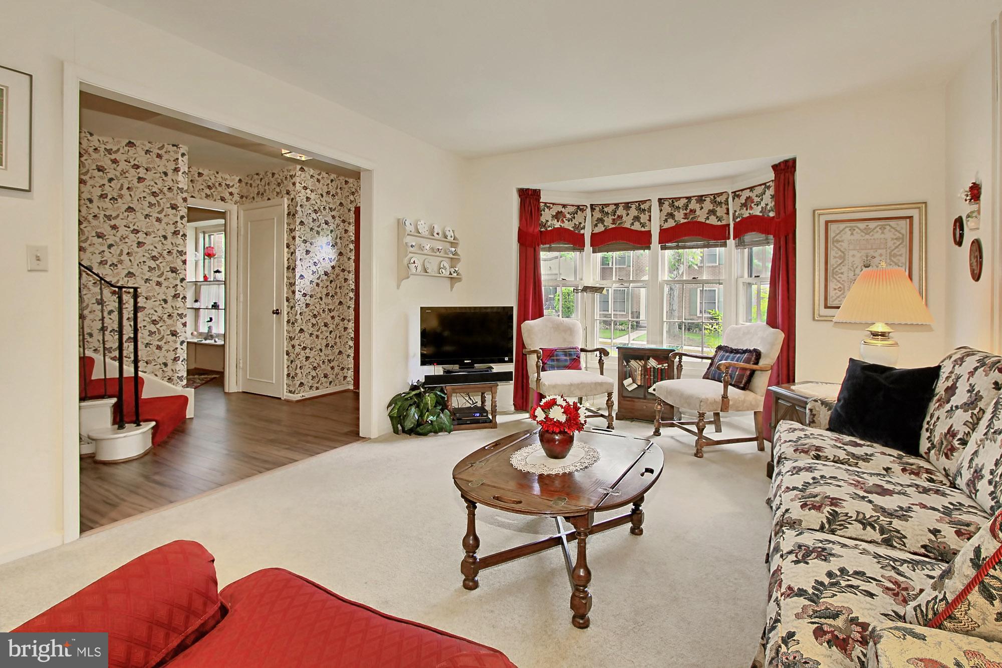 8330 Wickham Road Springfield, VA 22152 - Photo 10 of 41 Gallery Image 10