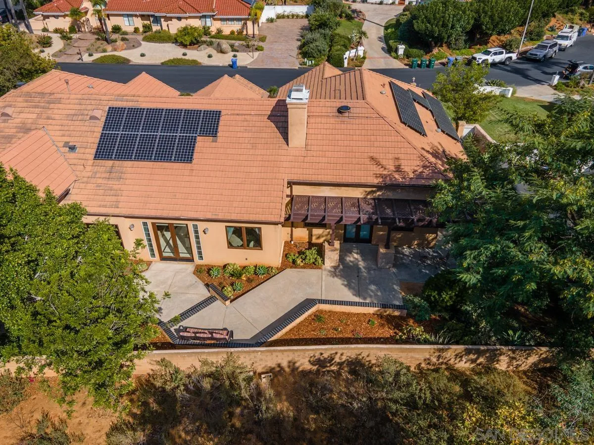 16072 Cross Fox Court Poway, CA 92064 - Photo 65 of 70 an aerial view of a house with yard and lake view
