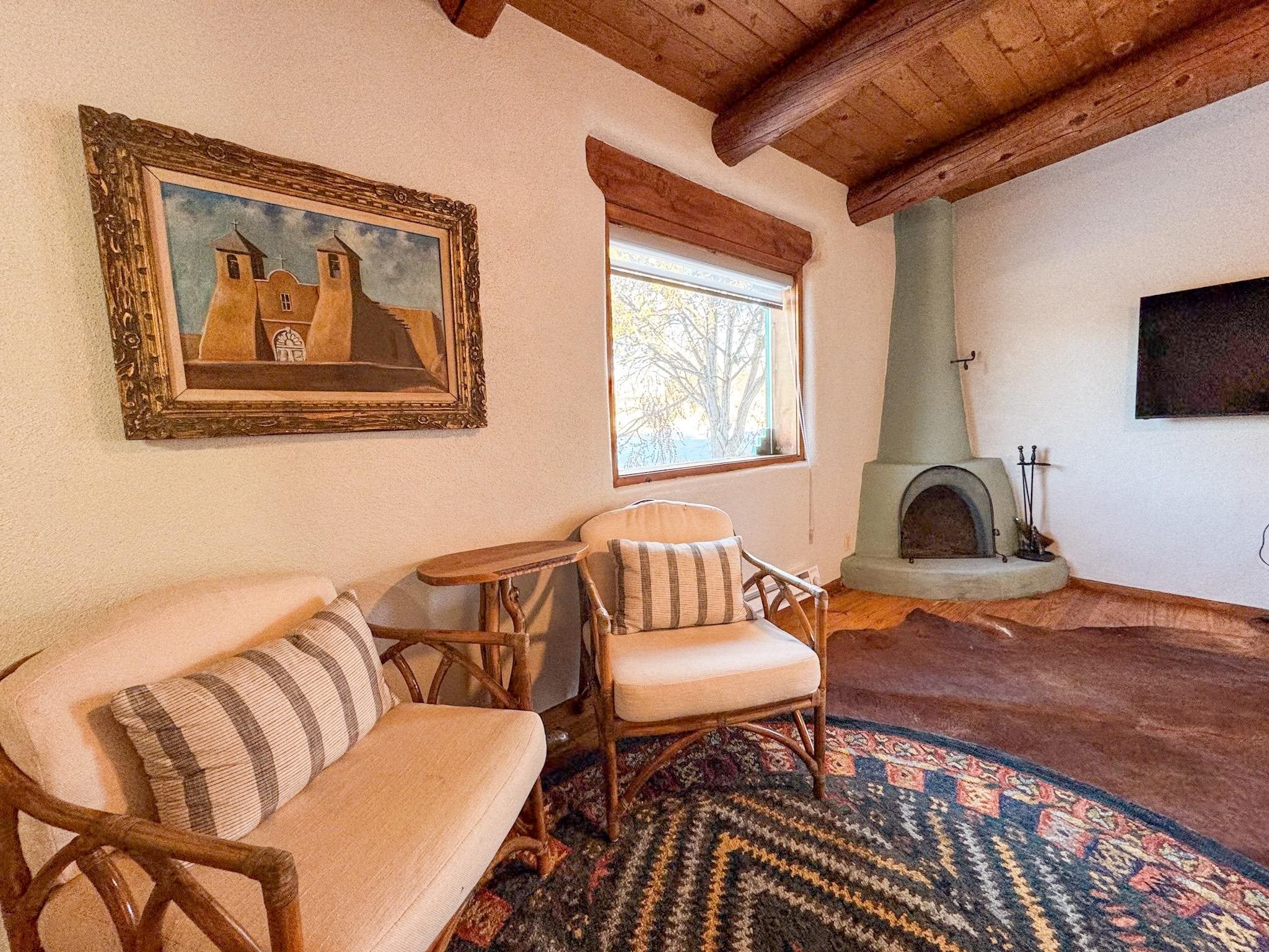 519 Este Es Road Taos, NM 87571 - Photo 22 of 39 Gallery Image 22