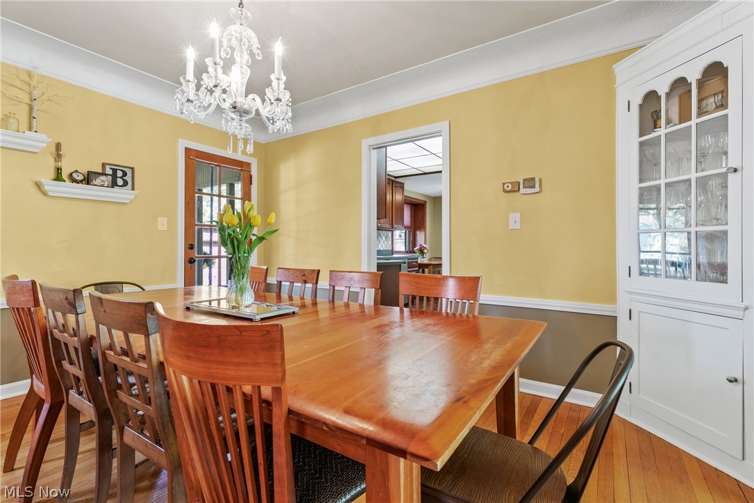 2408 Channing Road Cleveland, OH 44118 - Photo 10 of 35
