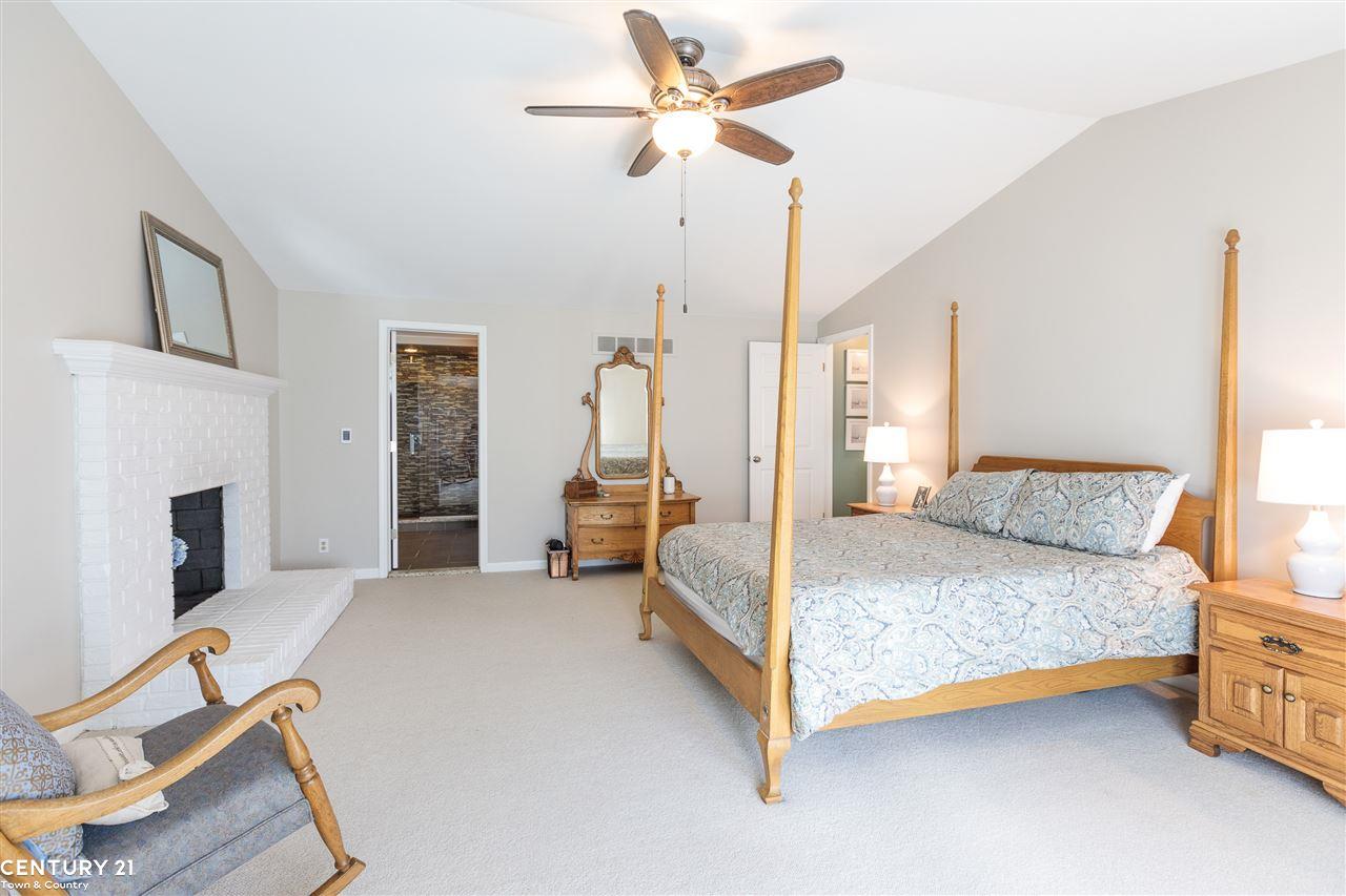 1325 Royal Crescent Street Rochester Hills, MI 48306 - Photo 23 of 40