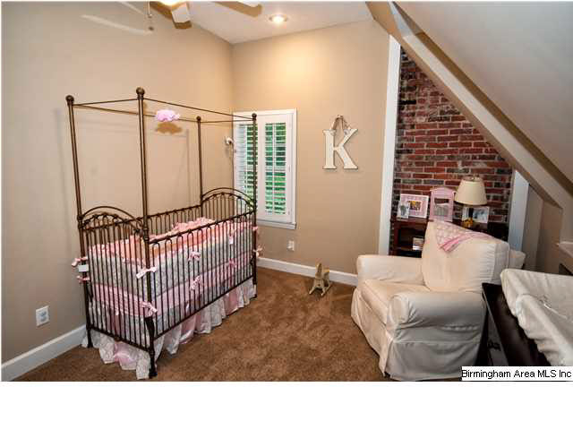 420 Windsor Drive Birmingham, AL 35209 - Photo 17 of 26