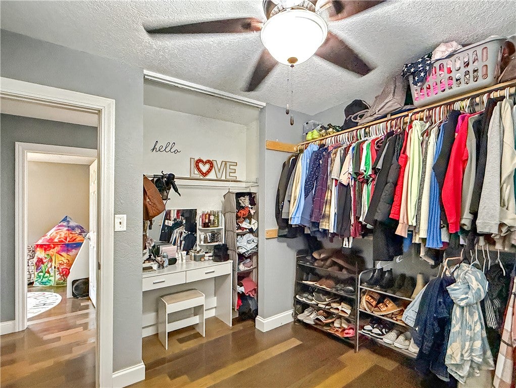2136 North Dennis Avenue Decatur, IL 62526 - Photo 15 of 28 Gallery Image 15