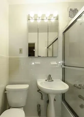 $2,650 | 426 East 81st Street, Unit 4B | Upper East Side