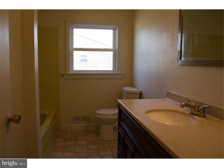 217 Rabbit Run Road Cherry Hill, NJ 08003 - Photo 14 of 23 Bathroom