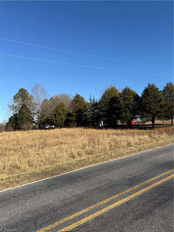 1295 Angell Road Madison, NC 27025 - Photo 14 of 22