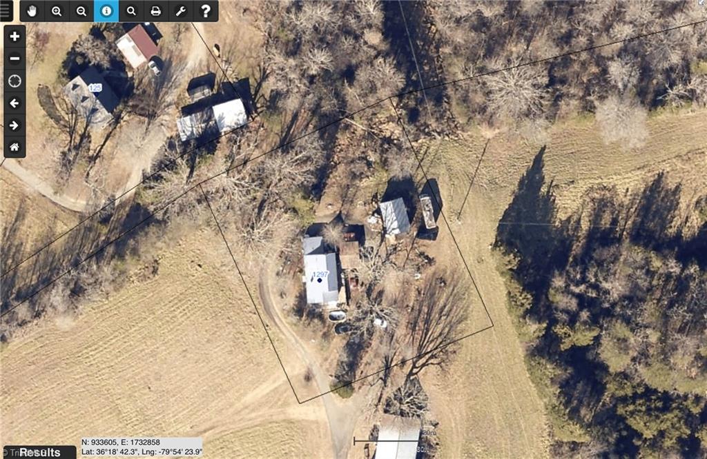 1295 Angell Road Madison, NC 27025 - Photo 5 of 22