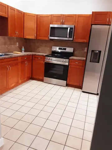 $2,200 | 6345 Southwest 22nd Court, Miramar, FL 33023