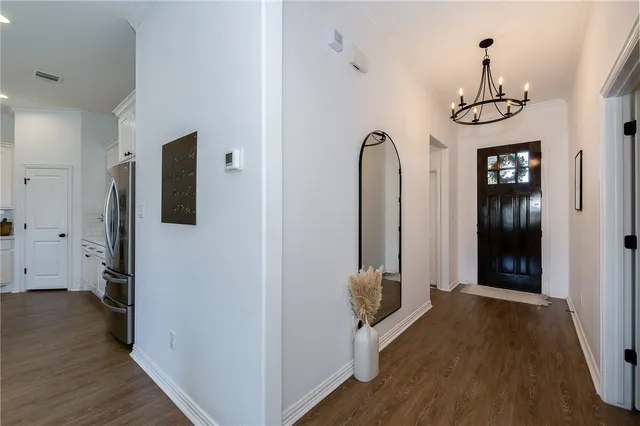 $369,900 | 6344 Spartan Drive, College Station, TX 77845