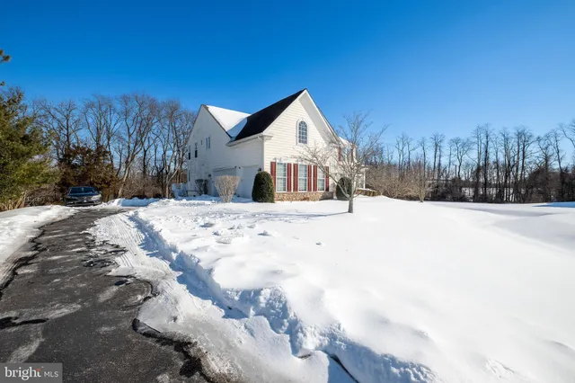 $740,000 | 613 Garron Point Pass, Bear, DE 19701