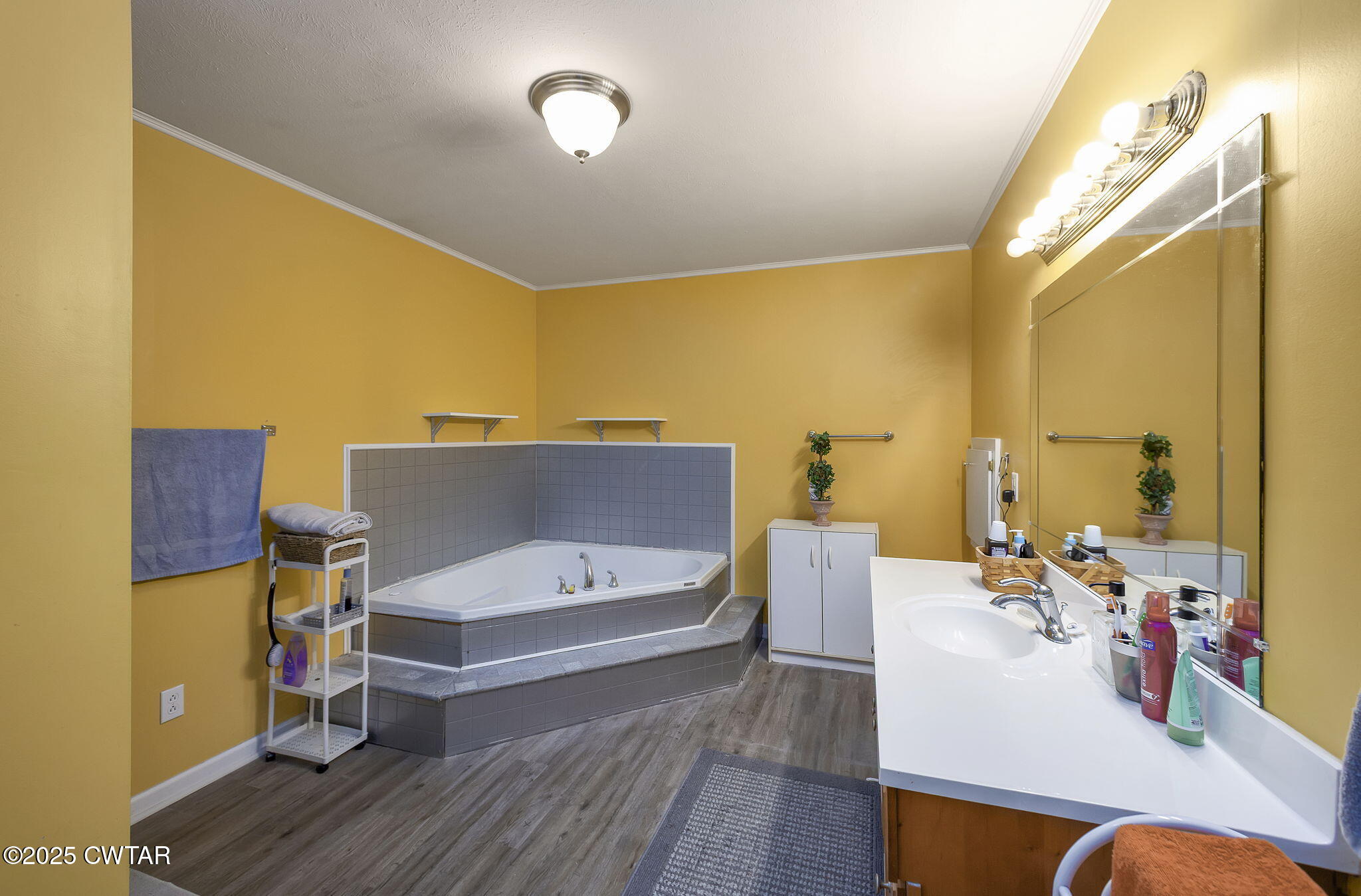 136 Mason Grove Road Humboldt, TN 38343 - Photo 31 of 36 a very nice looking room with a large window