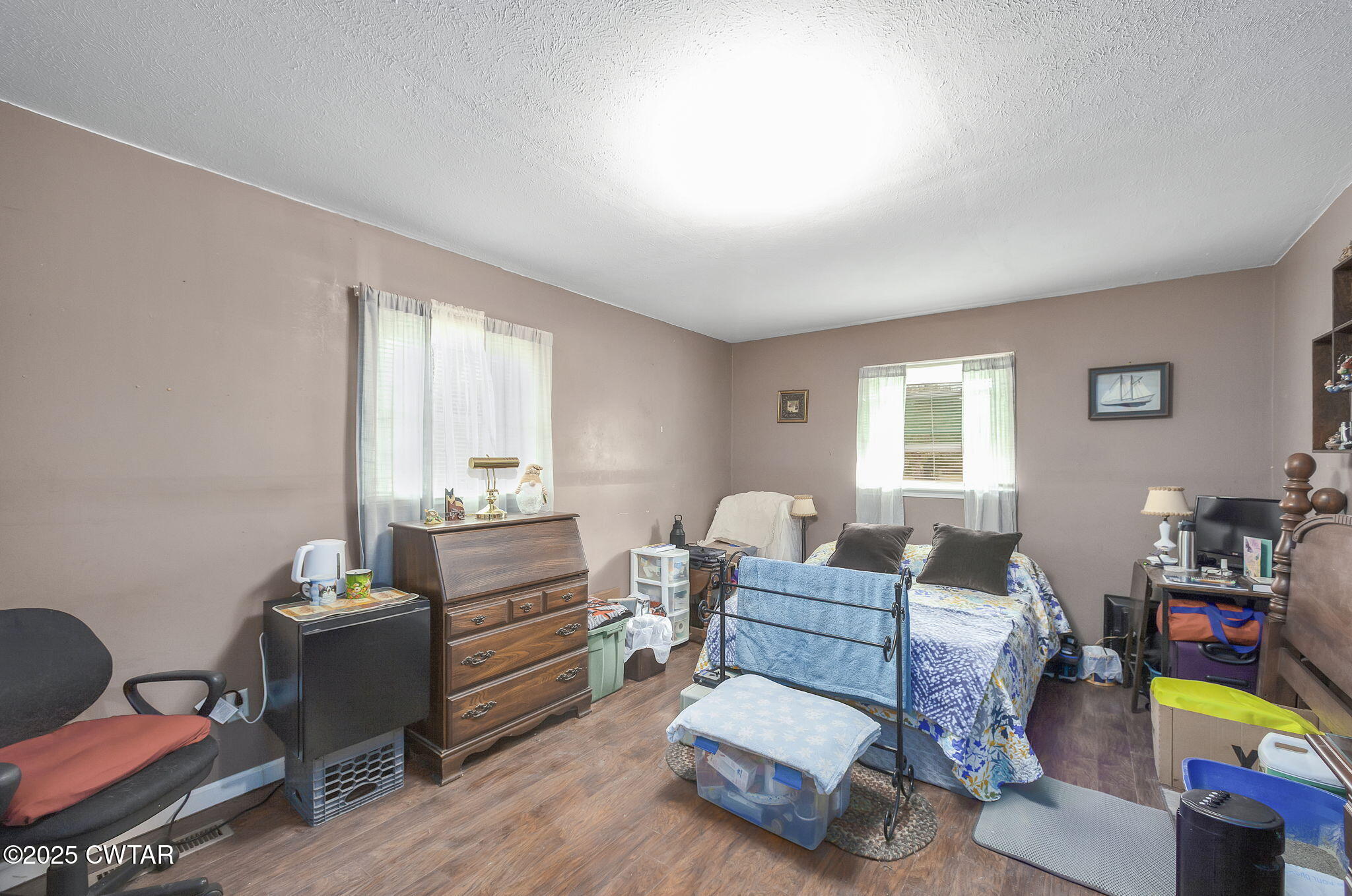 136 Mason Grove Road Humboldt, TN 38343 - Photo 34 of 36 a living room with furniture and a window