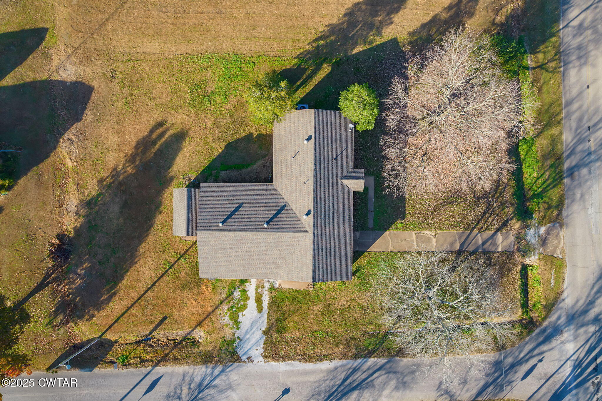 136 Mason Grove Road Humboldt, TN 38343 - Photo 9 of 36 view of a house with a yard
