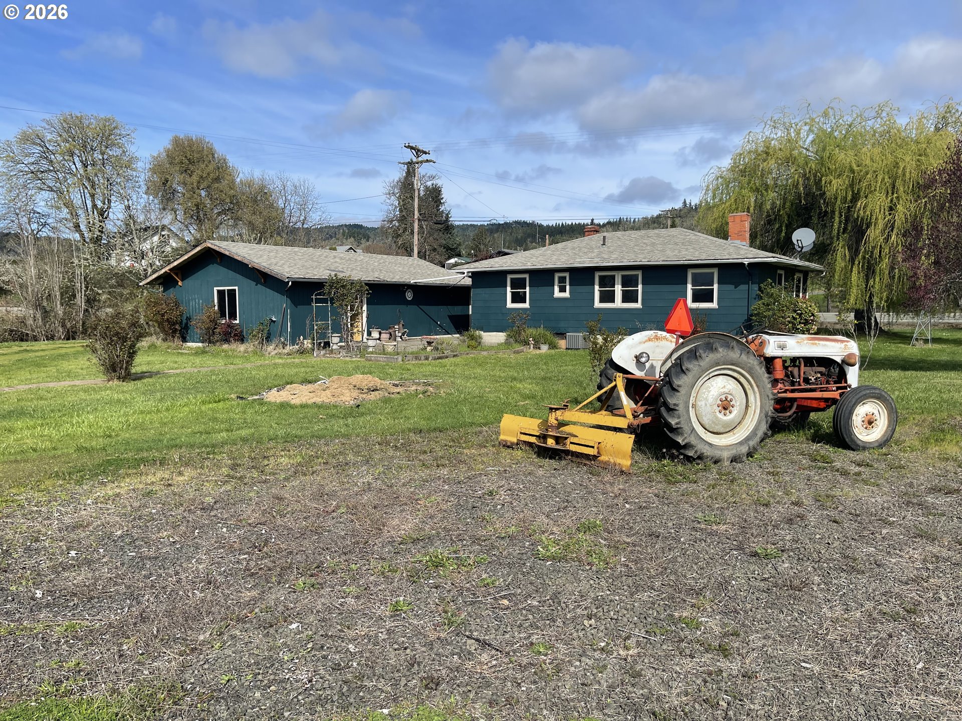 6404 Lookingglass Road Roseburg, OR 97471 - Photo 45 of 48