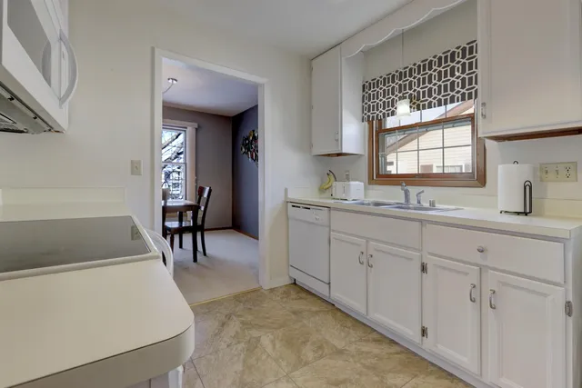 $174,900 | 546 West Smith Avenue, Oshkosh, WI 54901