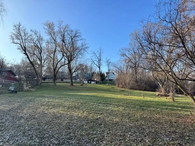 $174,890 | 7260 South Hillside Drive, Franklin, WI 53132