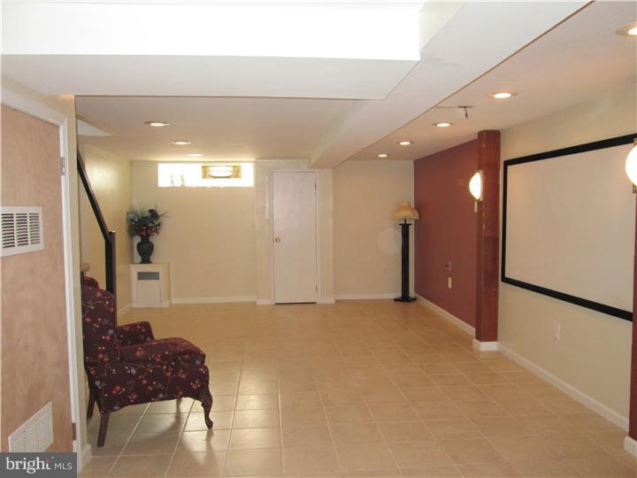 8131 Temple Road Philadelphia, PA 19150 - Photo 21 of 25 Gallery Image 21