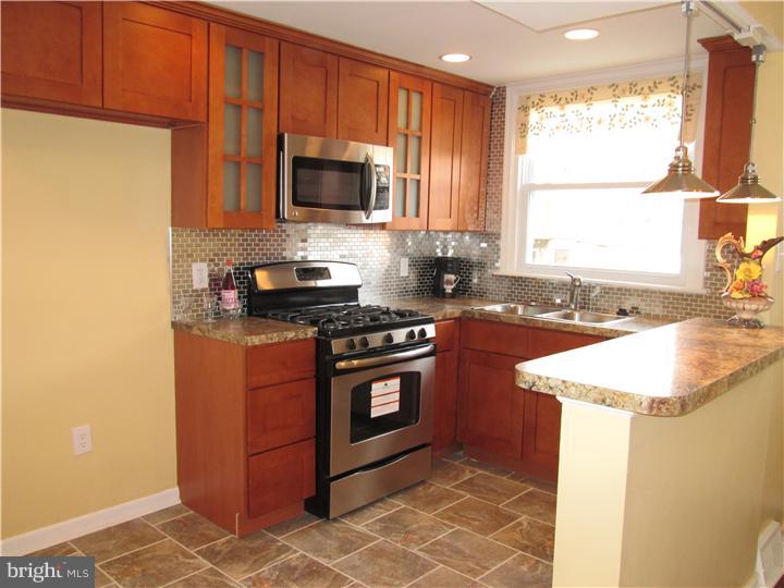 8131 Temple Road Philadelphia, PA 19150 - Photo 8 of 25 Gallery Image 8