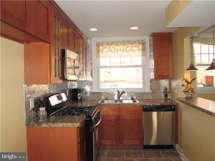 8131 Temple Road Philadelphia, PA 19150 - Photo 10 of 25 Gallery Image 10