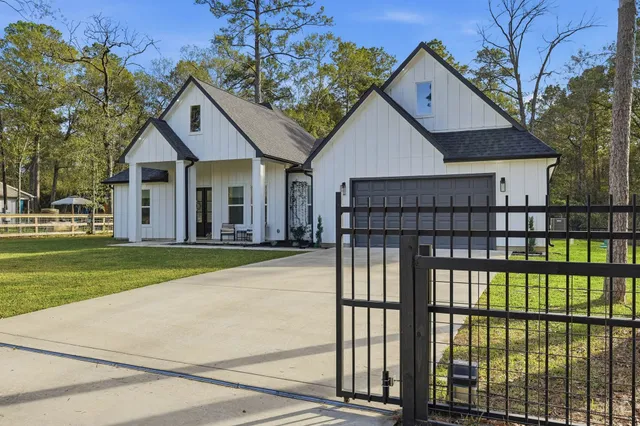 $500,000 | 11316 Woodway East, Plantersville, TX 77363