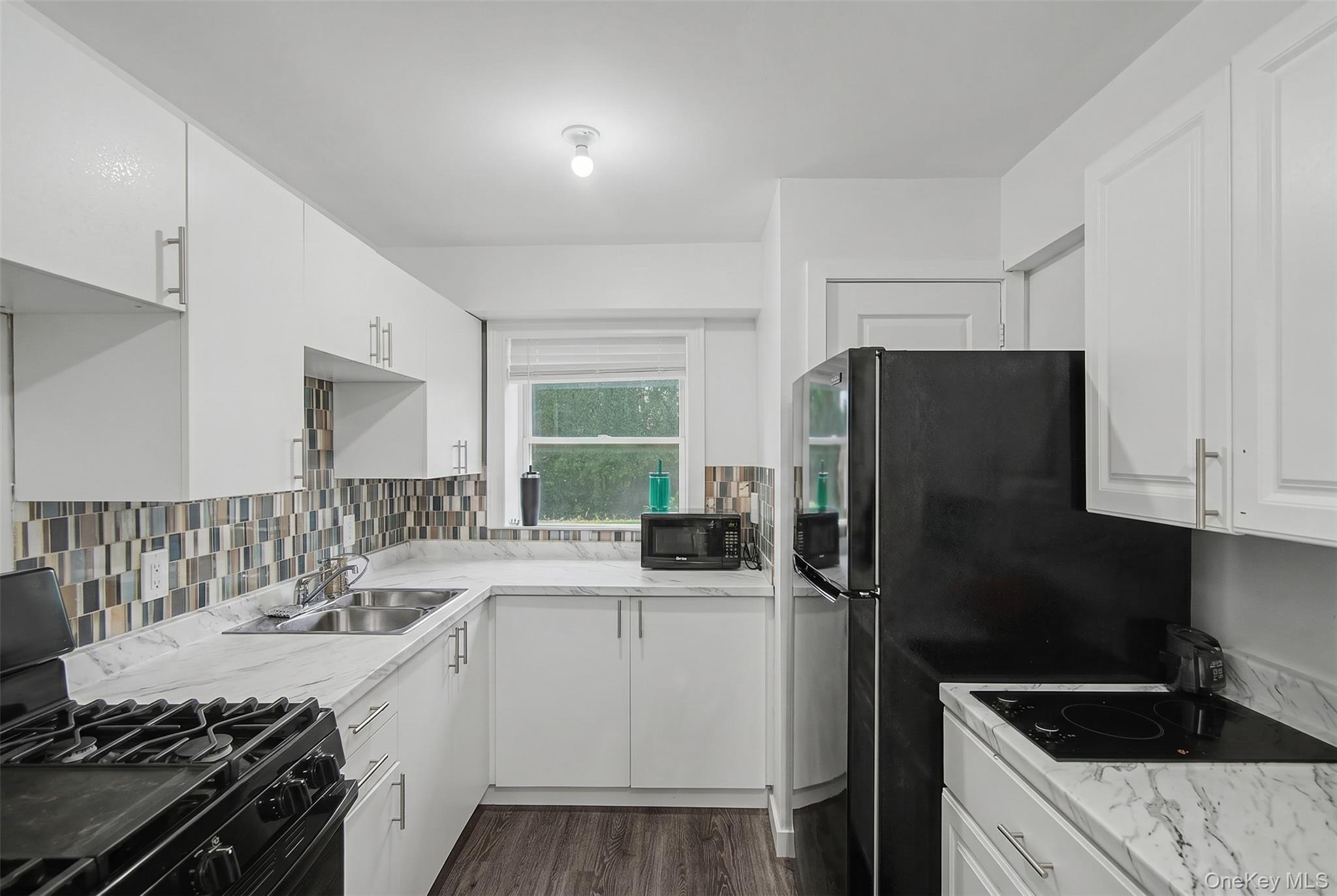 11 Laura Place, Unit 2 Spring Valley, NY 10977 - Photo 32 of 49